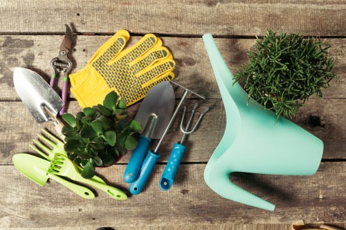 Load-based garden waste estimate with yard measurements